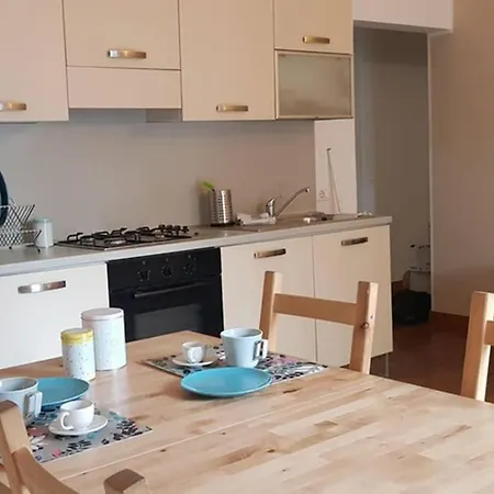 Apartamento Casaurora - 20steps From 5 Terre Train Station In La Spezia