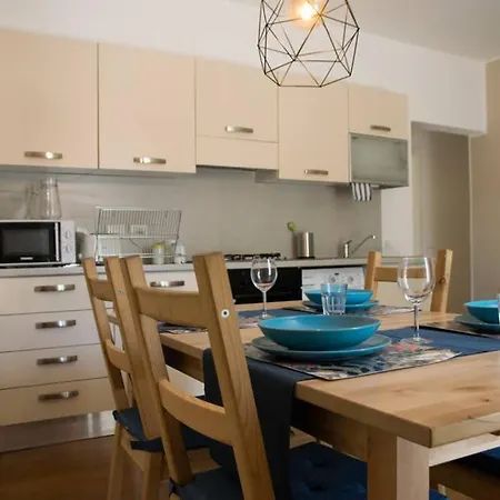 Casaurora - 20steps From 5 Terre Train Station In Apartamento